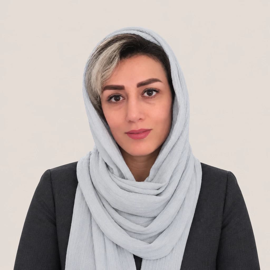عکس پروفایل مریم روحی